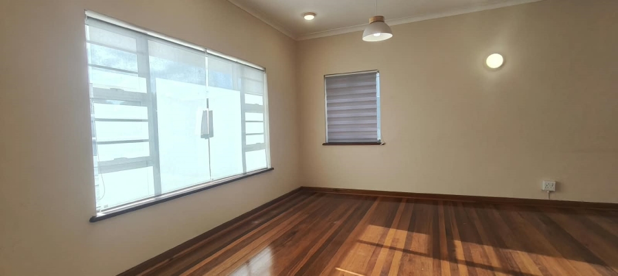 To Let Commercial Property for Rent in Newton Park Eastern Cape